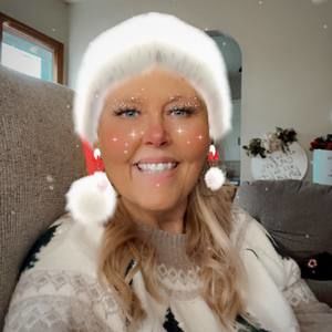 Meet your Posher, Kim